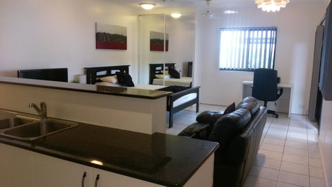 Central Studio, Darwin CBD Northern Territory - Taree Accommodation 5