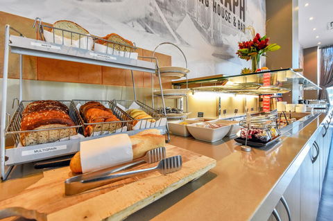 Mantra On The Esplanade - Taree Accommodation 13