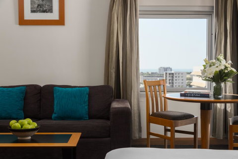 Rydges Darwin Central - Taree Accommodation 5