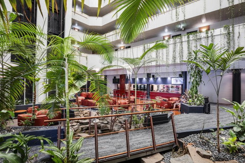 Novotel Darwin CBD - Taree Accommodation 2