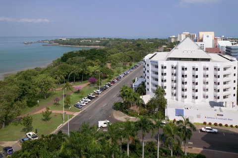 Novotel Darwin CBD - Taree Accommodation 0