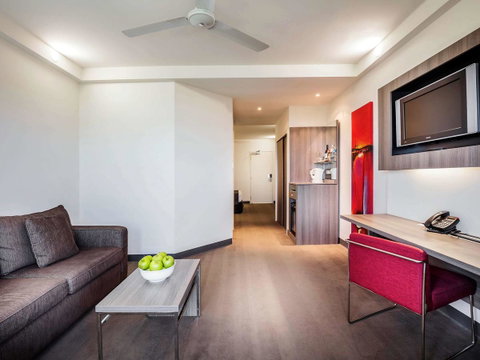 Novotel Darwin CBD - Taree Accommodation 29