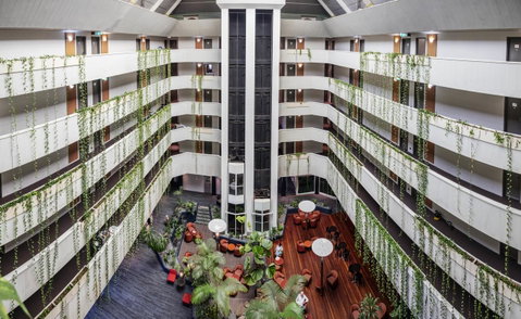 Novotel Darwin CBD - Taree Accommodation 3