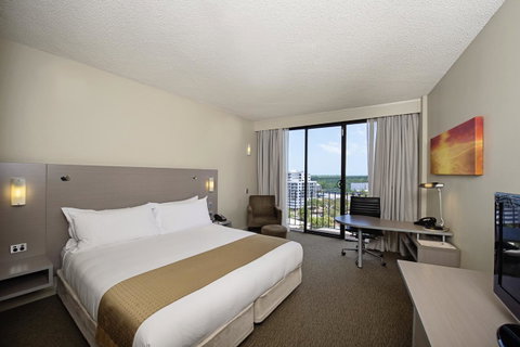 Hilton Garden Inn Darwin - Taree Accommodation 6