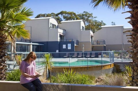 Corrigans Cove - Taree Accommodation 13