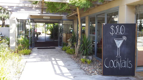 Corrigans Cove - Taree Accommodation 28