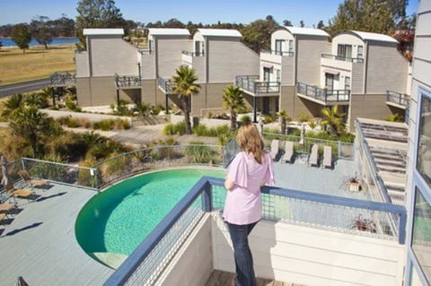 Corrigans Cove - Taree Accommodation 12