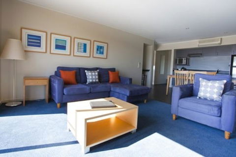 Corrigans Cove - Taree Accommodation 10