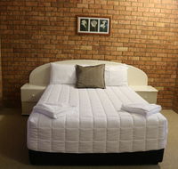 Golden Sands Motor Inn - Taree Accommodation