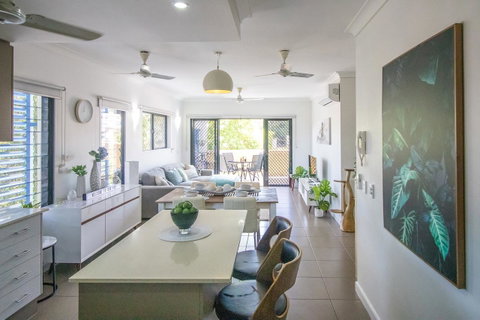 ZEN QUEST - The NOMADS PAD Near Nightcliff Markets & Sunset Foreshore - Taree Accommodation 23