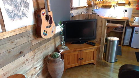 Alice\'s Secret Travellers Inn - Taree Accommodation 9