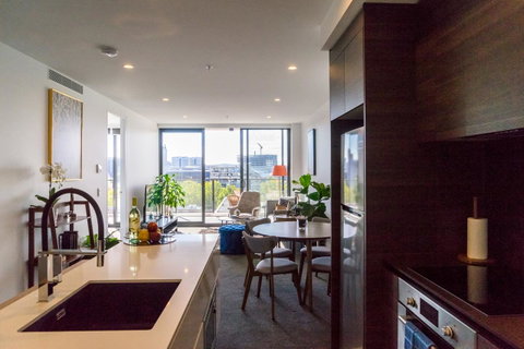Highgate Executive Apartment City Walk Canberra - Taree Accommodation 12