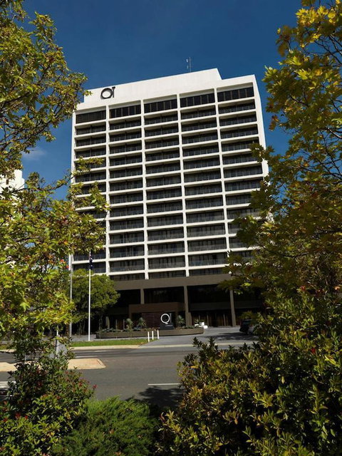 QT Canberra - Taree Accommodation 15