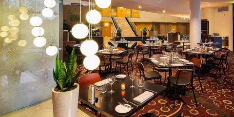 Crowne Plaza Canberra, An IHG Hotel - Taree Accommodation 3