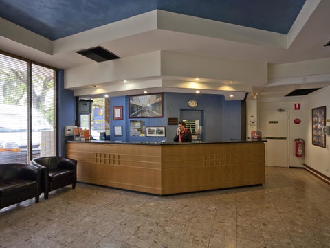 Madison Capital Executive Apartments - Taree Accommodation 8