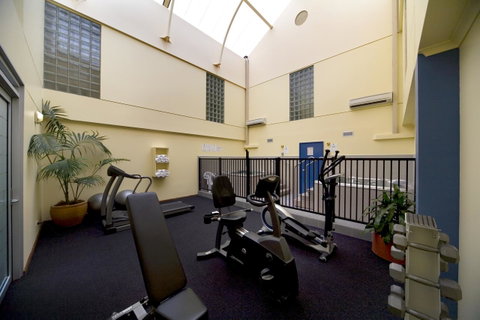 Madison Capital Executive Apartments - Taree Accommodation 6