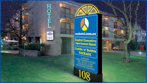 Madison Capital Executive Apartments - Taree Accommodation 0