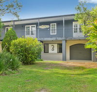 BONNY BEACH HOUSE - Holiday Accomodation with Pool - Taree Accommodation