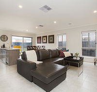 BOUTIQUE STAYS - Carinya - Taree Accommodation