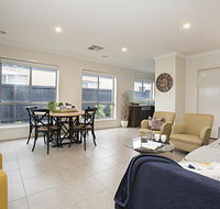 BOUTIQUE STAYS - Gumflower - Taree Accommodation