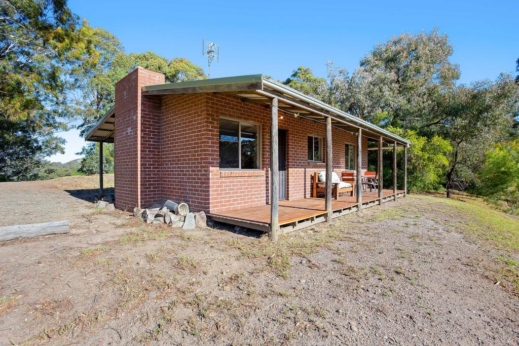 Tinpot ACT Taree Accommodation