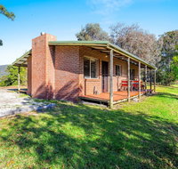 Braeside Cabin Two - Alphitonia - Taree Accommodation