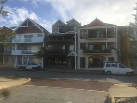 Breakwater Short Stay - Taree Accommodation 0