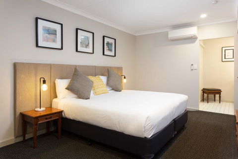 Brisbane International Virginia - Taree Accommodation 2