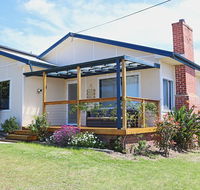 Bungo Beach house - Pet Friendly home - Taree Accommodation