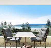 Burleigh Heads Private 2 Bed Ocean View - Taree Accommodation