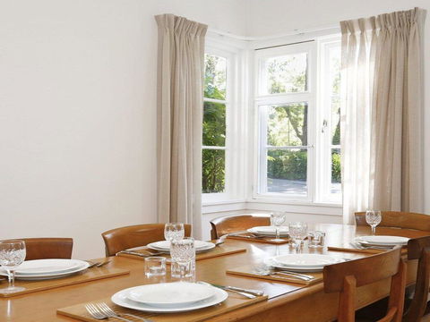 Canary Cottage - Fresh, Clean, Simple & Comfortable - Taree Accommodation 1