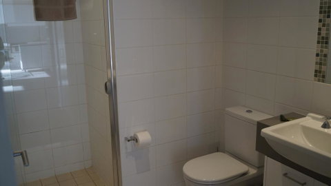 Canberra CBD Metropolitan - Taree Accommodation 1