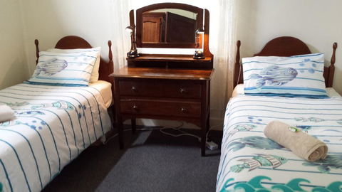 Carisbrook Cottage Queenscliff - Taree Accommodation 3