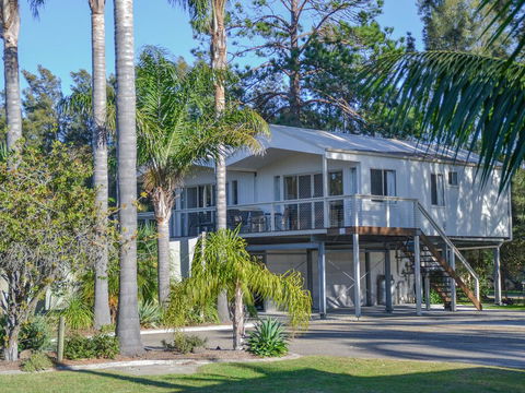 Caseys Beach Holiday Park - Taree Accommodation 3