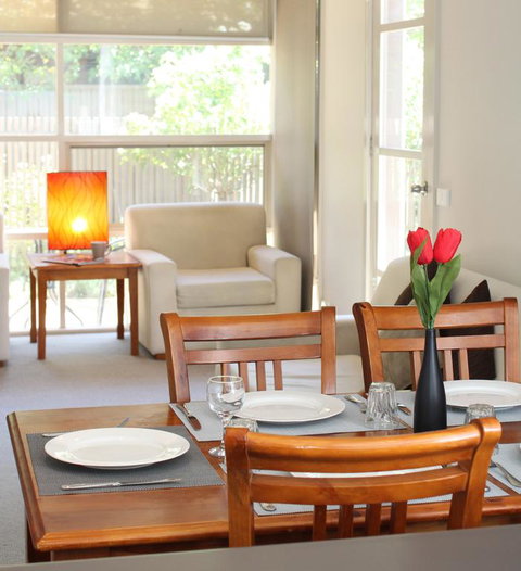 Central Shepparton Apartments - Taree Accommodation 3