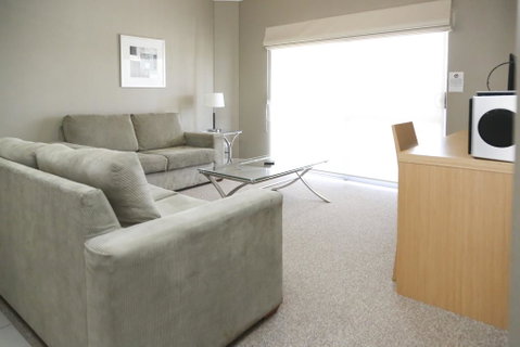 Centrepoint Apartments Griffith - Taree Accommodation 3