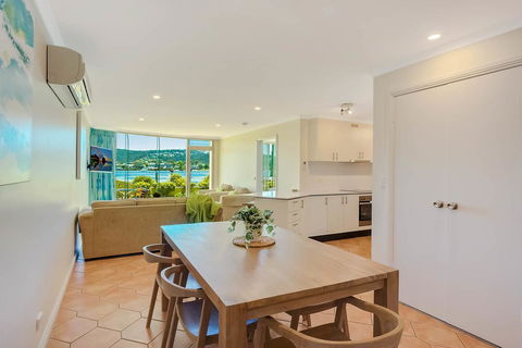 Cetacea Luxury Apartments - Taree Accommodation 1