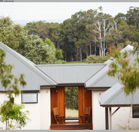 Chandeliers on Abbey - Taree Accommodation