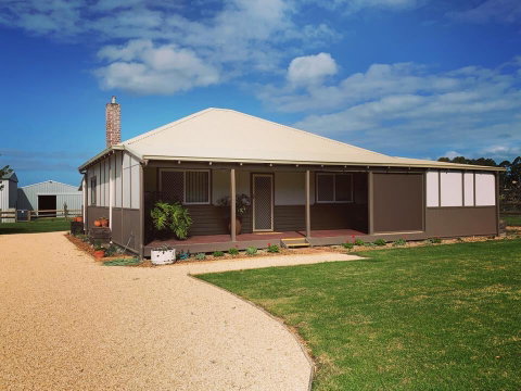 Chesterfarm And Stables - Taree Accommodation 1