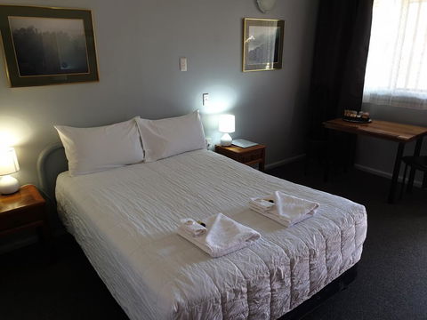 Civic Motel Grafton - Taree Accommodation 2