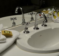 Club Inn Motel - Taree Accommodation