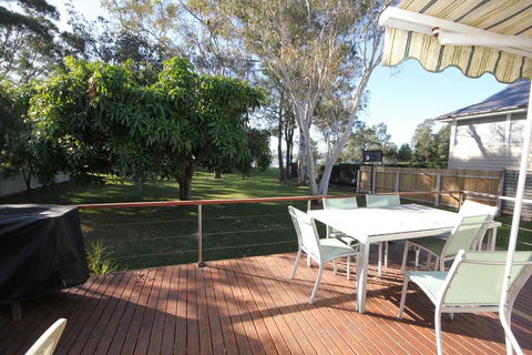 COLMER HOUSE At Dunbogan - Taree Accommodation 2