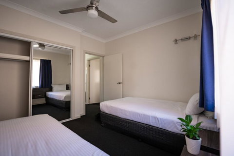 Comfort Inn And Suites Robertson Gardens - Taree Accommodation 2