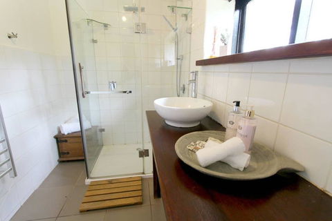 Corinella - Taree Accommodation 2