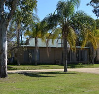 Cottage Port Stephens / Swan Bay NSW - Taree Accommodation
