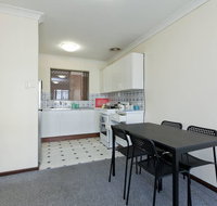 Cozy South Perth Unit next to Perth Zoo - Taree Accommodation