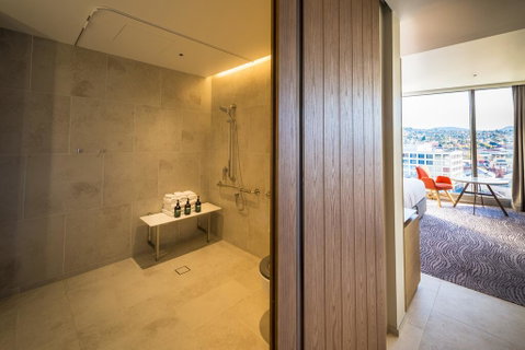 Crowne Plaza Hobart - Taree Accommodation 2