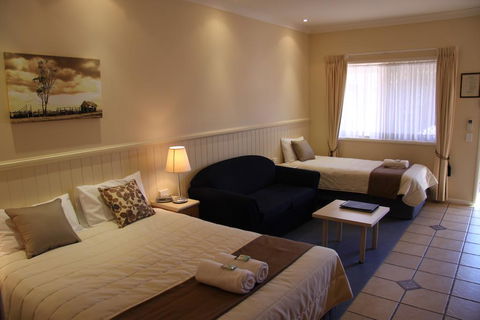 Dalby Mid Town Motor Inn - Taree Accommodation 2