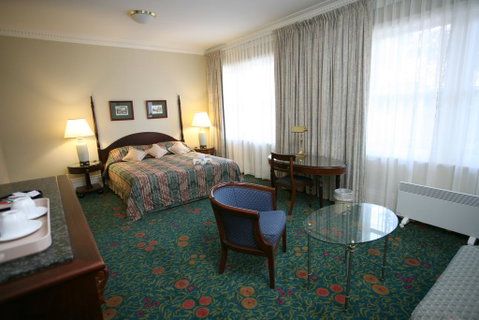 Darcy's Hotel - Taree Accommodation 1