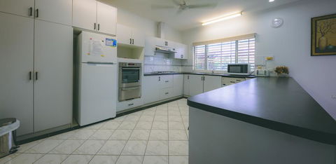 Darwin House - Taree Accommodation 1